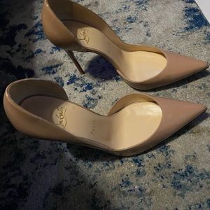 Chistian Louboutin iriza 100 pumps